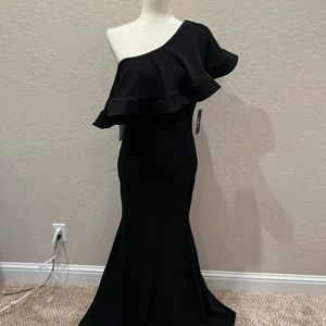 Lulus black one shoulder dress
